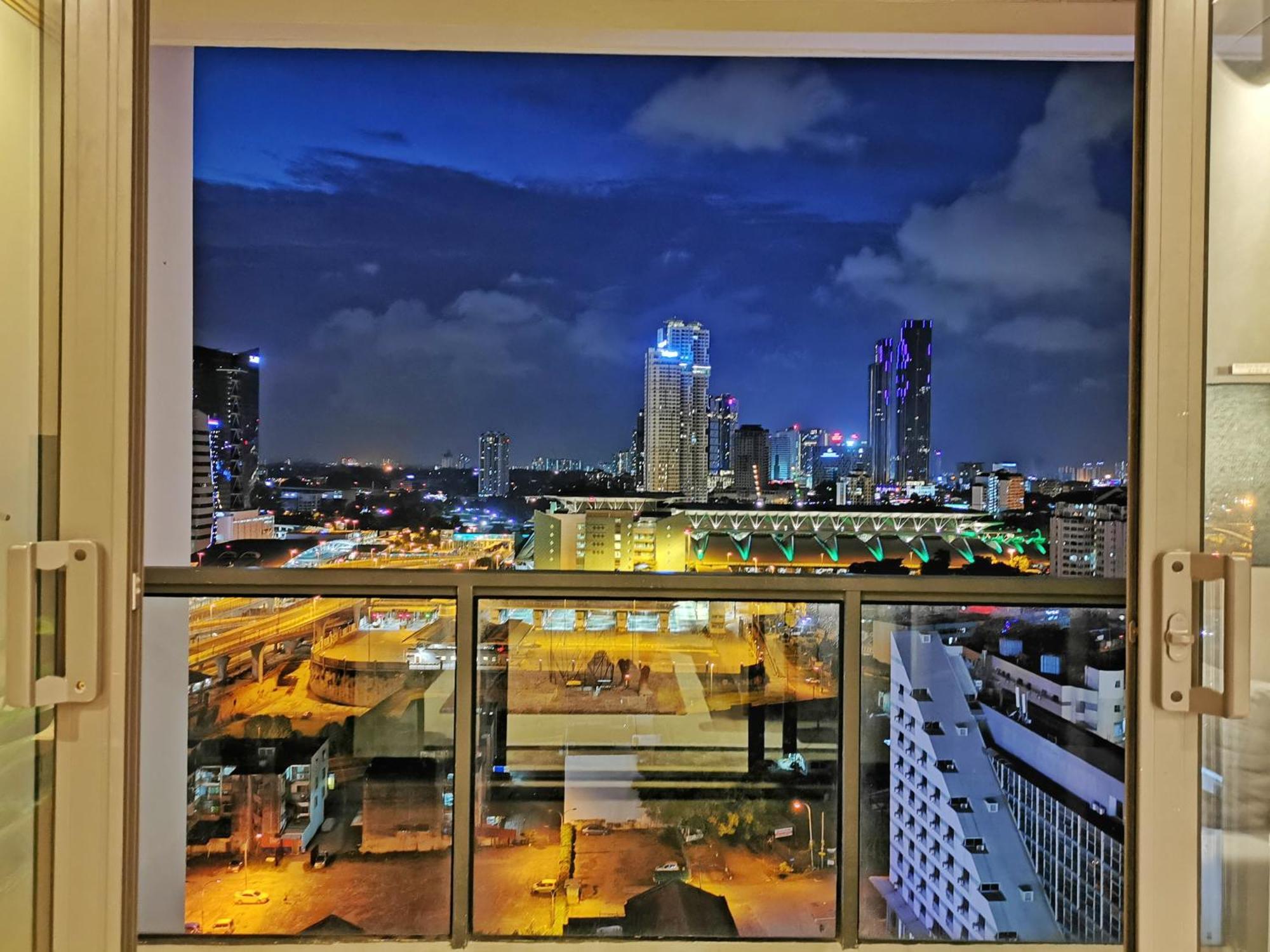 Yussy Homestay At R&F Princess Cove Johor Bahru Exterior foto
